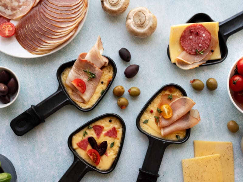 Få en hyggelig aften med den bedste Raclette grill