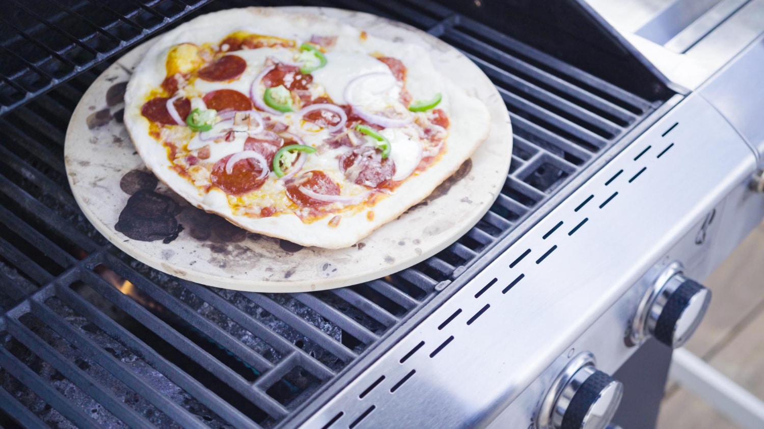 Pizzasten og -spader